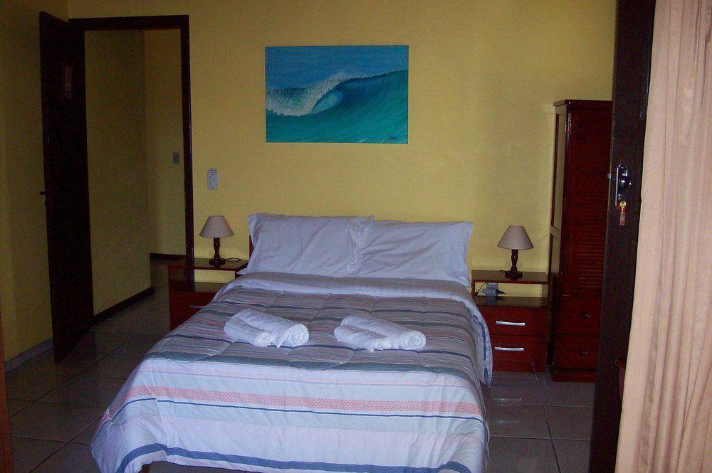 Hospedaria Ondas Do Rosa Praia do Rosa Exterior foto